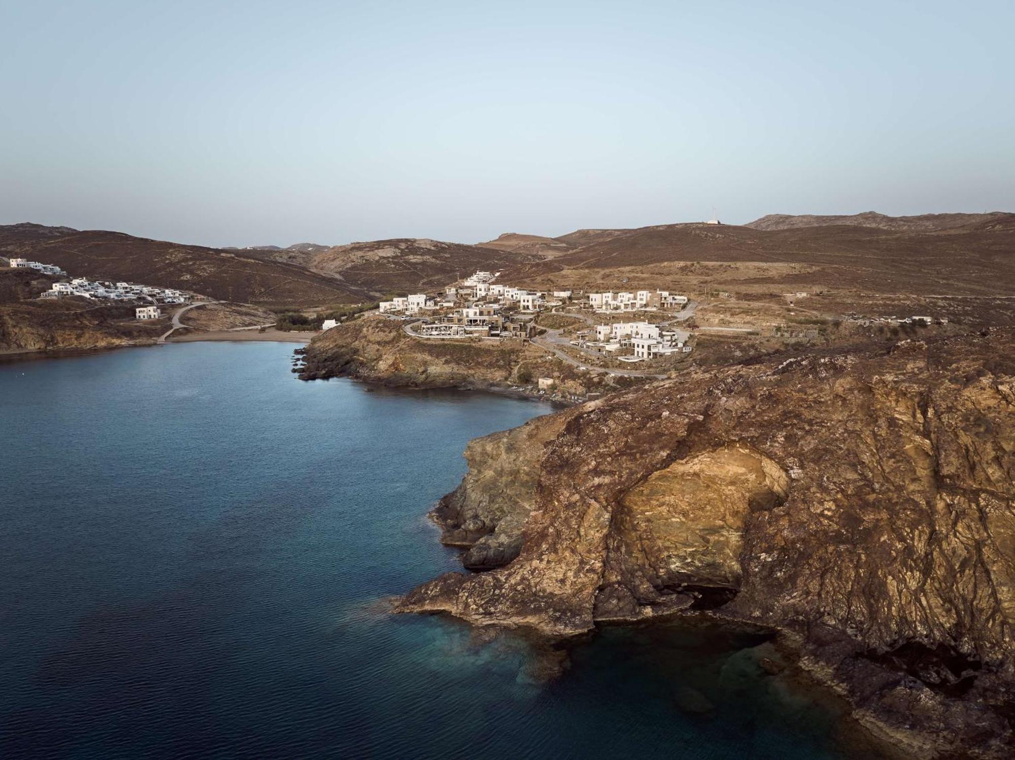 Semeli Coast Mykonos Curio Collection By Hilton Hotel Merchia Beach Exterior photo